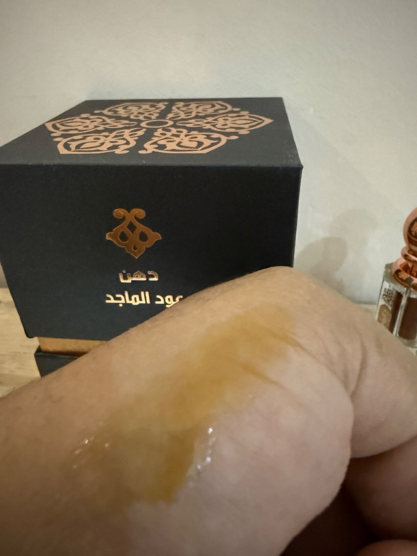 دهن عود الماجد